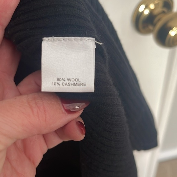 MICHELLE MASON
Sweater Dress - Picture 5 of 9